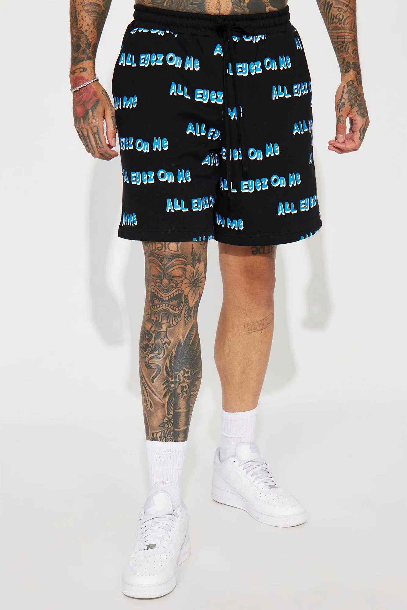 All Eyes On Me Relaxed Shorts - Black/combo