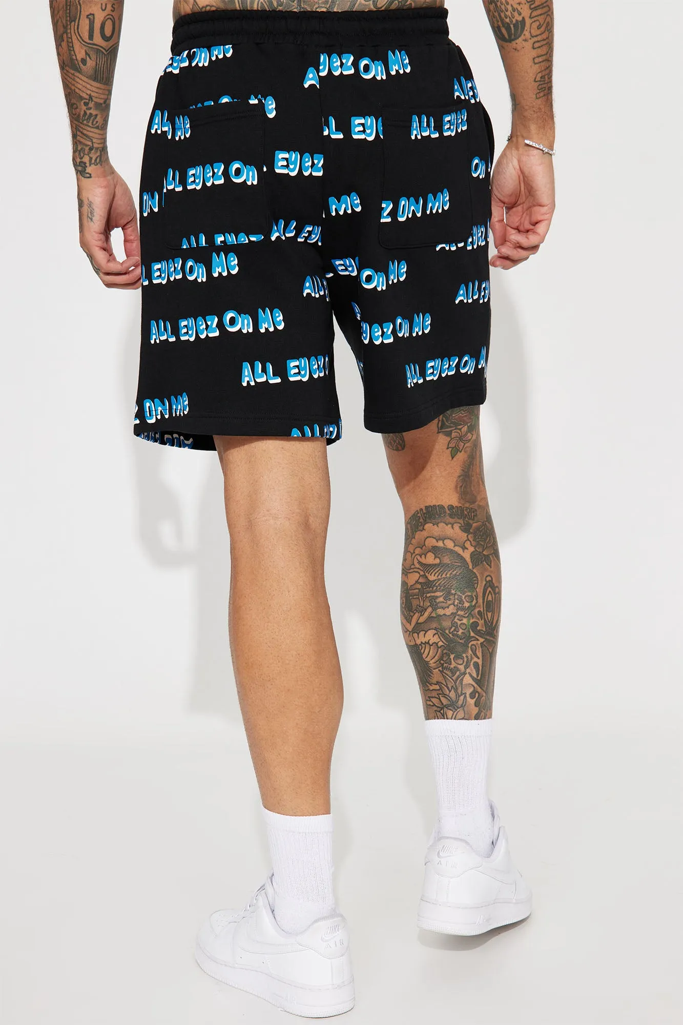 All Eyes On Me Relaxed Shorts - Black/combo