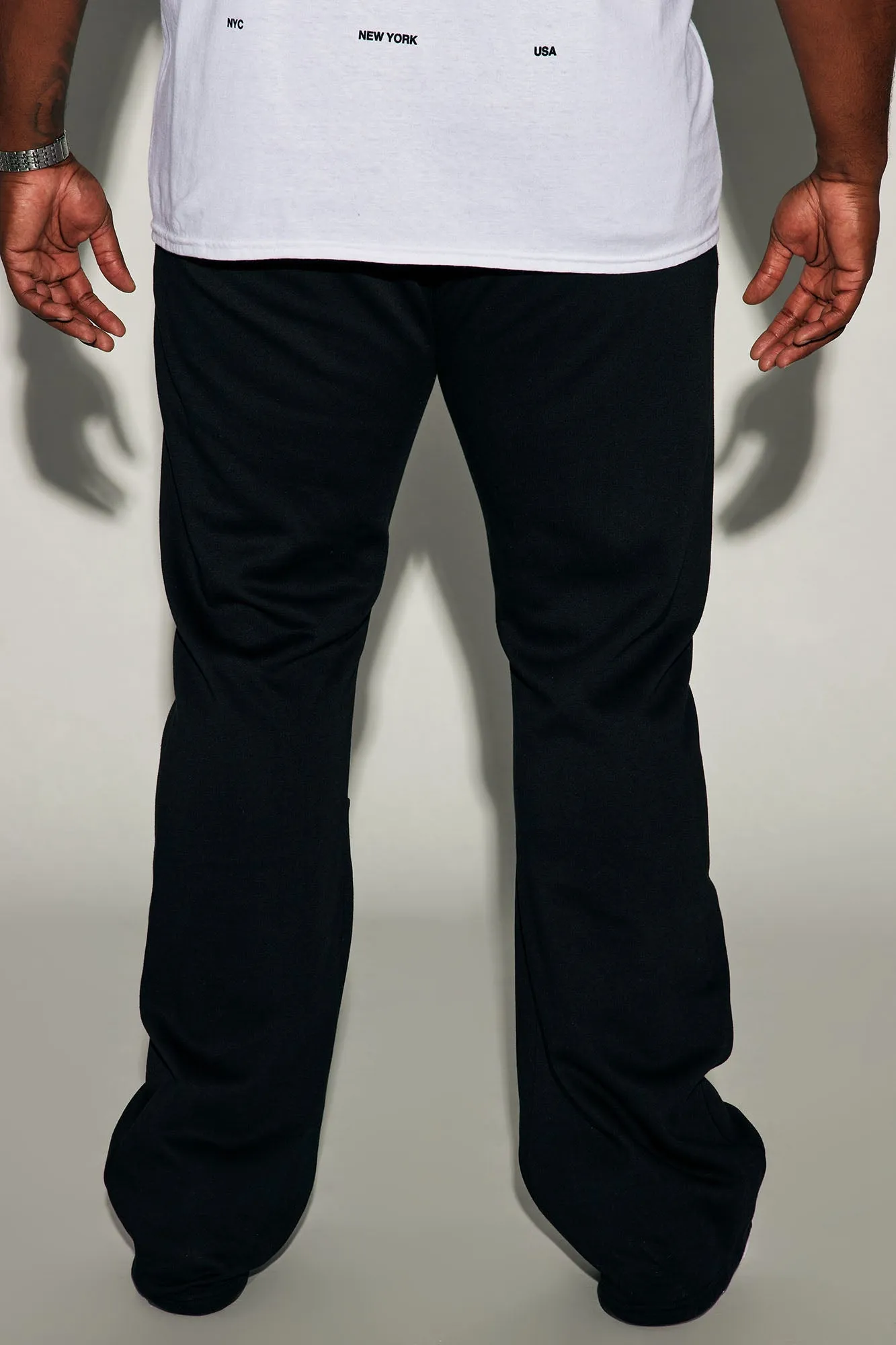 Barbwire Flared Sweatpants - Black