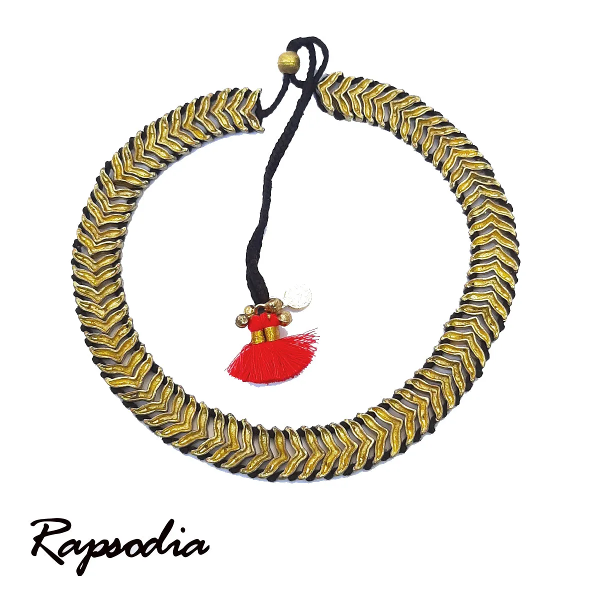 Collar Corto Rapsodia "DORADO CON POMPONES ROJOS"