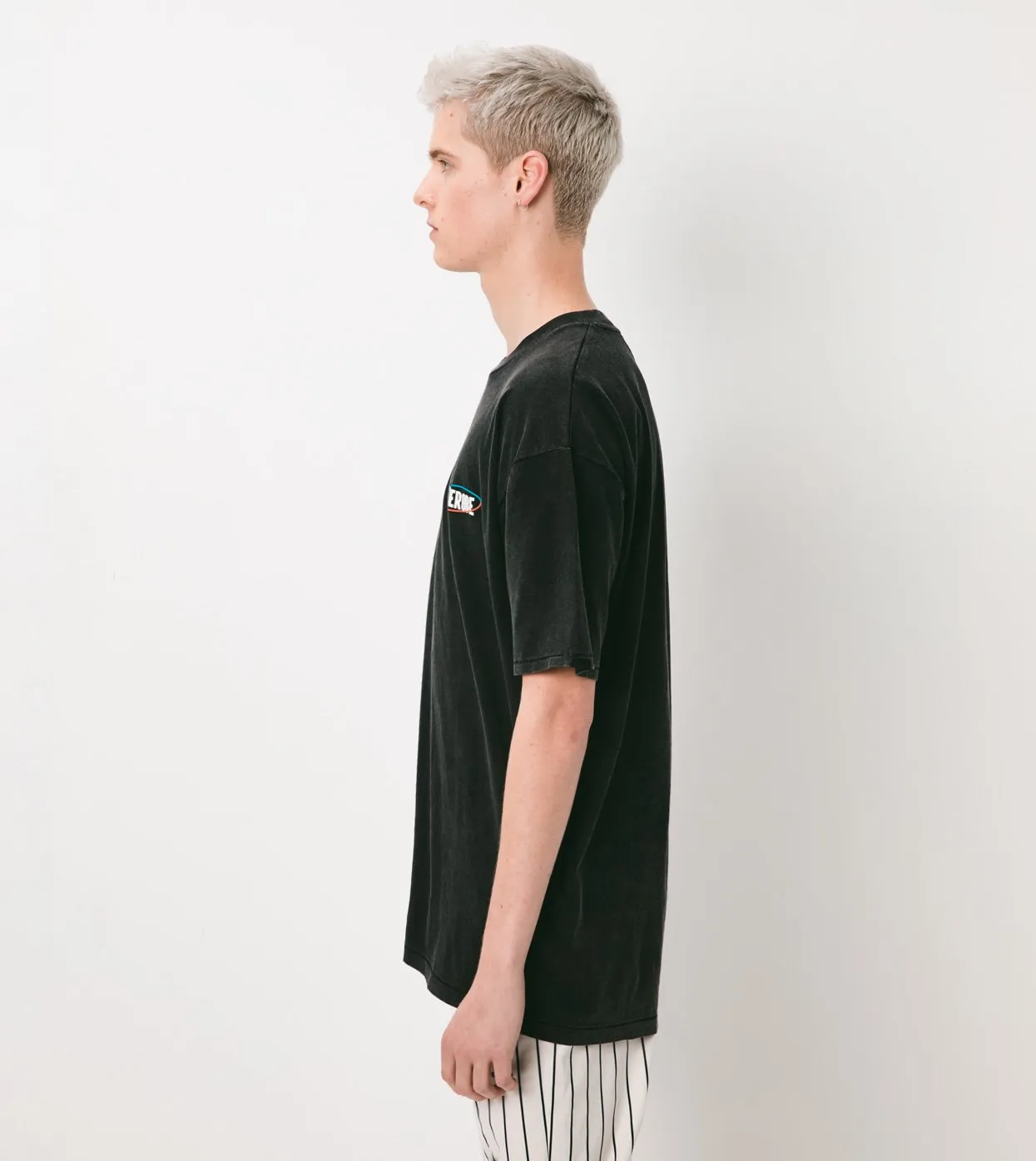 Services Box Tee Black Acid - Sale